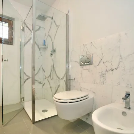 Luxury וילה